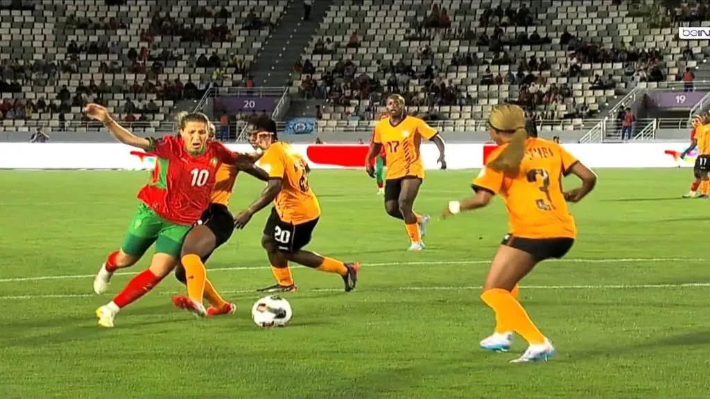 المغرب يحقق تعادلاً متأخراً أمام زامبيا في بداية بطولة أفريقيا للسيدات المغرب يحقق تعادلاً متأخراً أمام زامبيا في بداية بطولة أفريقيا للسيدات