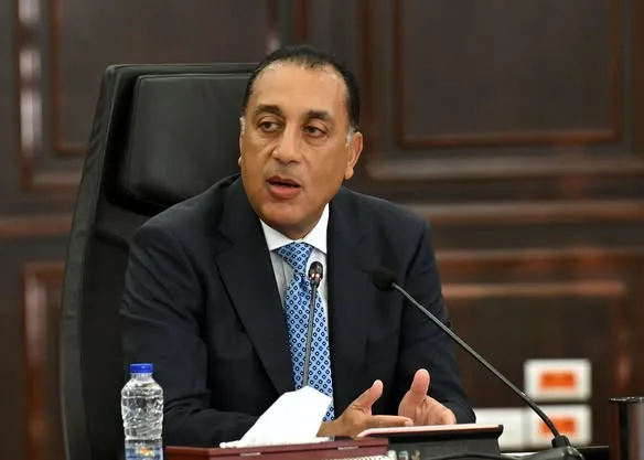 هبوط أرضي غير متوقع على طريق “الأحراز – طحوريا” في شبين القناطر دون تسجيل إصابات هبوط أرضي غير متوقع على طريق “الأحراز – طحوريا” في شبين القناطر دون تسجيل إصابات