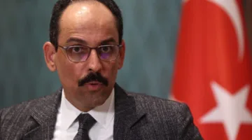رئيس جهاز الاستخبارات التركي يناقش مع مسؤولين عراقيين قضايا أمن الحدود ومكافحة الإرهاب