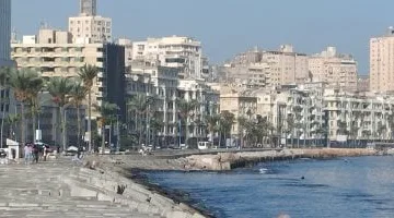 طقس حار جداً ورطوبة عالية في الإسكندرية.. والشعور بالحرارة يصل إلى 35 درجة