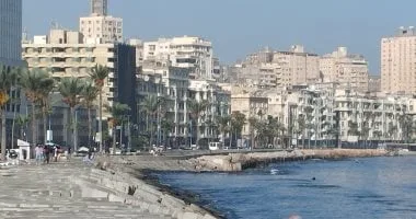 طقس حار جداً ورطوبة عالية في الإسكندرية.. والشعور بالحرارة يصل إلى 35 درجة طقس حار جداً ورطوبة عالية في الإسكندرية.. والشعور بالحرارة يصل إلى 35 درجة