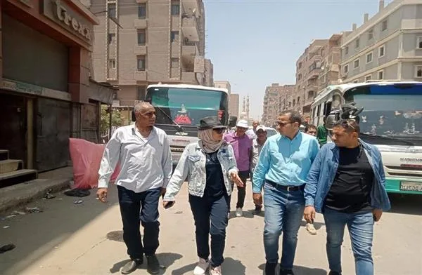 نائب محافظ القليوبية يقوم بجولة في حي شرق شبرا الخيمة نائب محافظ القليوبية يقوم بجولة في حي شرق شبرا الخيمة