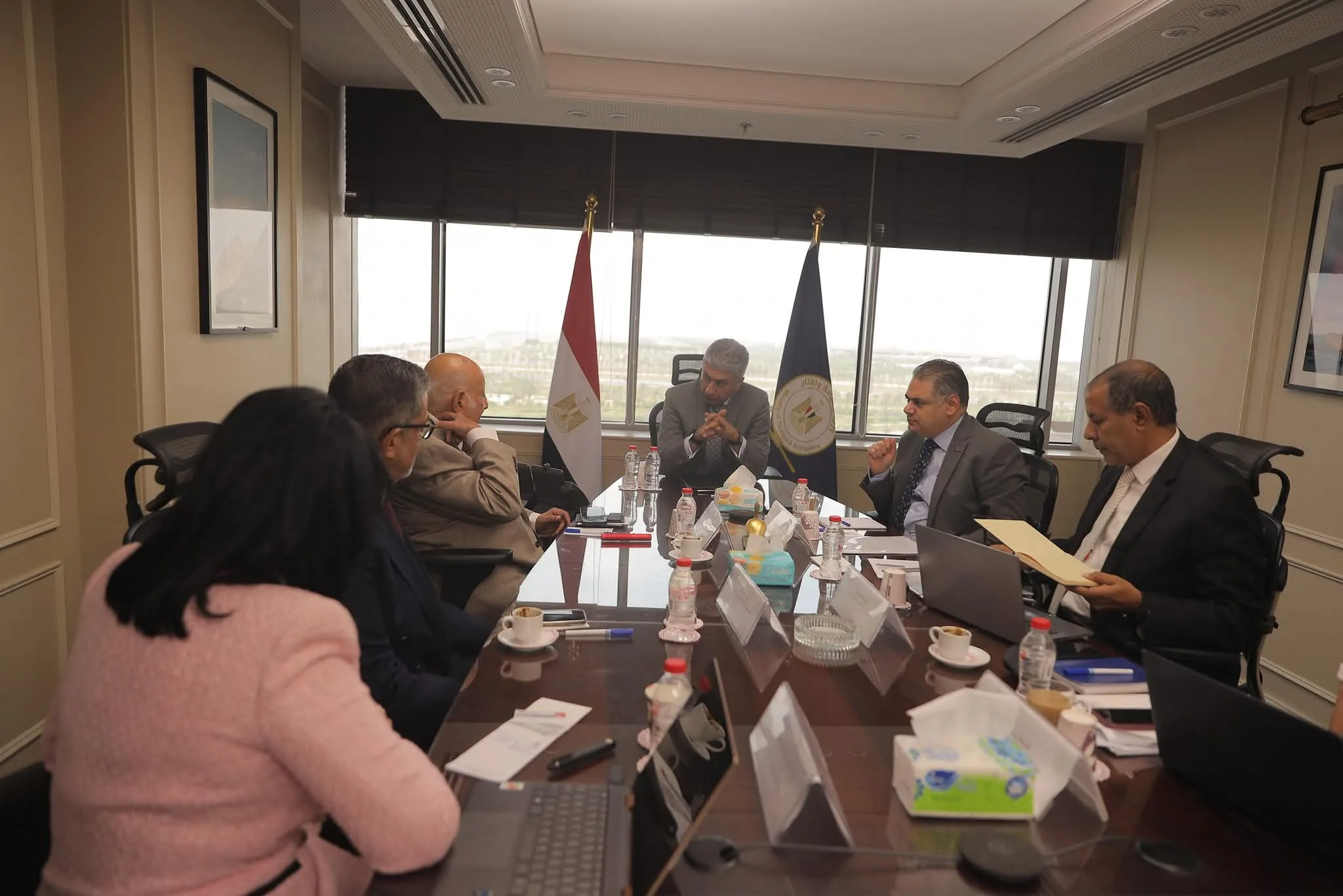 وزير السياحة والآثار يناقش استراتيجية تحسين مسار رحلة العائلة المقدسة في مصر وزير السياحة والآثار يناقش استراتيجية تحسين مسار رحلة العائلة المقدسة في مصر