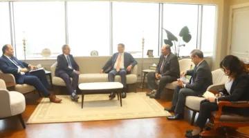 وزير الزراعة يلتقي المستشار الهولندي لاستكشاف طرق تعزيز الدعم لصغار المزارعين