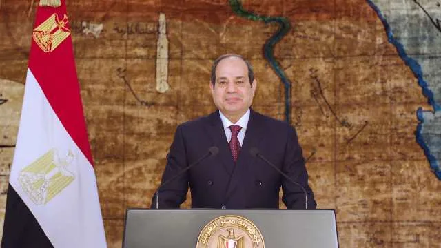 السيسي يشدد على أهمية تكاتف الجهود للتوصل إلى حل سياسي شامل للأزمة في ليبيا. السيسي يشدد على أهمية تكاتف الجهود للتوصل إلى حل سياسي شامل للأزمة في ليبيا.
