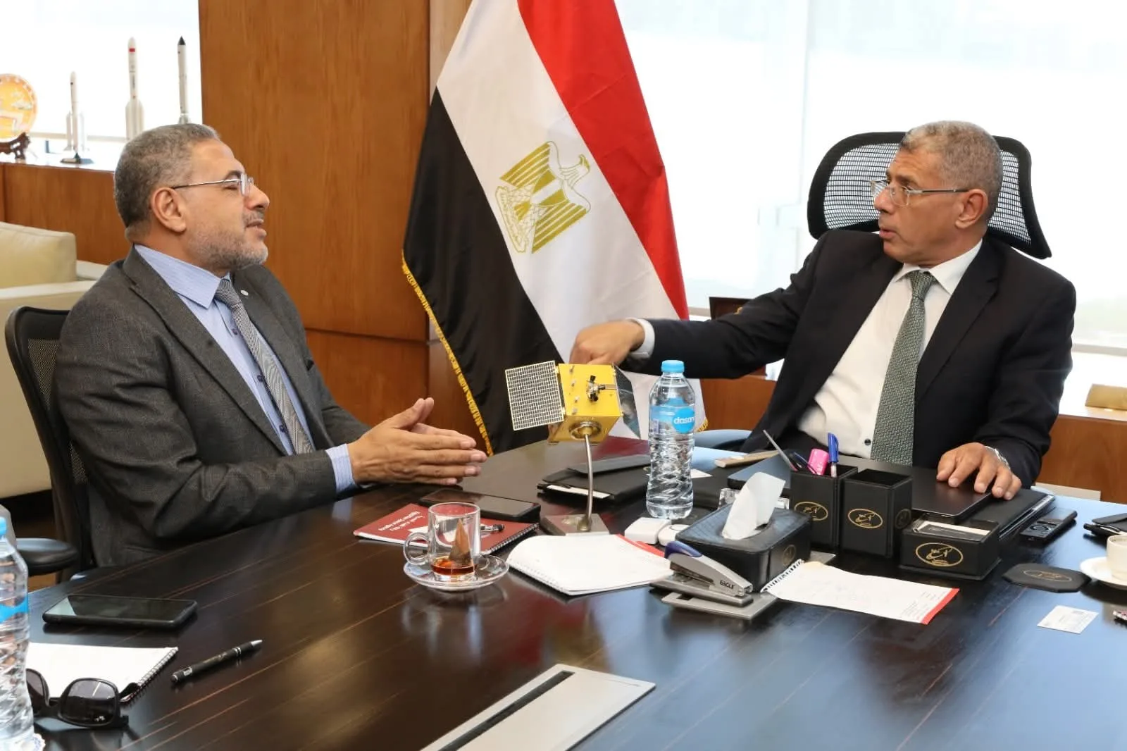 المدير التنفيذي لوكالة الفضاء المصرية يلتقي برئيس المركز القومي لبحوث المياه لاستكشاف فرص التعاون المشترك