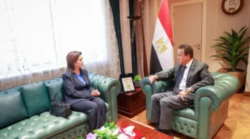 وزير الصحة يتناقش مع منظمة الصحة العالمية حول تعزيز الشراكة في المبادرات الصحية
