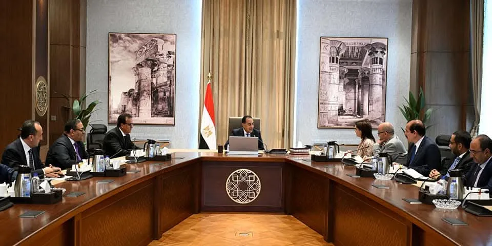 “مدبولي” يبحث مع المدير الإقليمي لمنظمة الصحة العالمية توسيع التعاون الصحي ومبادرات مساعدة اللاجئين.