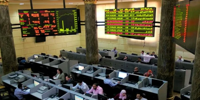 ارتفاع عام لمؤشرات سوق الأسهم في بداية التداولات نتيجة لمشتريات عربية. ارتفاع عام لمؤشرات سوق الأسهم في بداية التداولات نتيجة لمشتريات عربية.