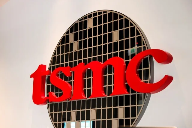 إيرادات شركة “TSMC” التايوانية للرقائق تشهد زيادة بنسبة 38.6% في الربع الثاني إيرادات شركة “TSMC” التايوانية للرقائق تشهد زيادة بنسبة 38.6% في الربع الثاني