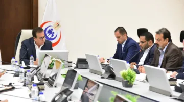 وزير الصحة يستعرض مجموعة من الخطوات لتحسين مستوى الخدمات الصحية للمواطنين