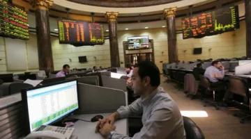 البورصة تنخفض بنسبة 0.81% في نهاية جلسة الأحد بسبب مبيعات من المستثمرين العرب والأجانب