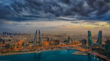 البحرين والولايات المتحدة تبرمان اتفاقيات استثمارية تصل قيمتها إلى 17 مليار دولار