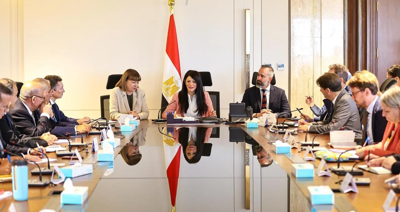 وزيرة التخطيط تستعرض مع منظمات الأمم المتحدة ومؤسسات التمويل الدولية سُبل تنفيذ نتائج المؤتمر الدولي الرابع لتمويل التنمية. وزيرة التخطيط تستعرض مع منظمات الأمم المتحدة ومؤسسات التمويل الدولية سُبل تنفيذ نتائج المؤتمر الدولي الرابع لتمويل التنمية.