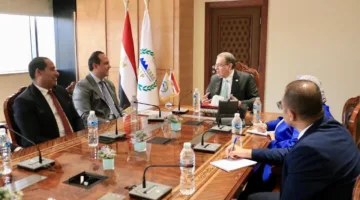 “التنظيم والإدارة” و”الرعاية الصحية” يتعاونان لتحديث الهيكل التنظيمي من أجل تعزيز التأمين الصحي الشامل