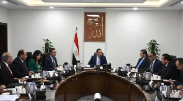 رئيس الوزراء يراقب خطة تعزيز إنتاج السكر محليًا وتقليل الاعتماد على الواردات.