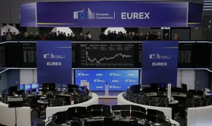 الأسواق الأوروبية تنتعش مع تحقيق اتفاق تجاري بين الولايات المتحدة واليابان الأسواق الأوروبية تنتعش مع تحقيق اتفاق تجاري بين الولايات المتحدة واليابان