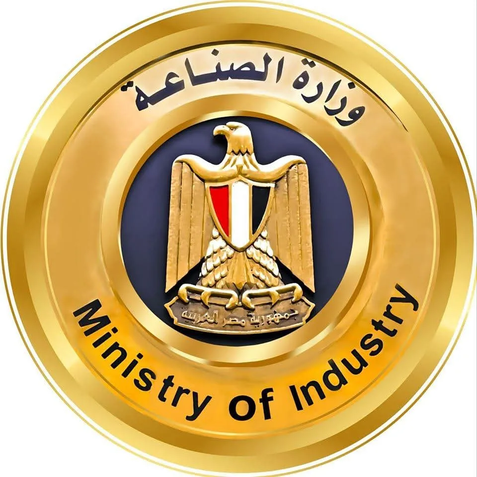 وزارة الصناعة توضح فوائد العرض الاستثنائي لـ 36 مصنعًا جاهزًا لإنتاج المنتجات الجلدية المصنعة بالكامل وزارة الصناعة توضح فوائد العرض الاستثنائي لـ 36 مصنعًا جاهزًا لإنتاج المنتجات الجلدية المصنعة بالكامل