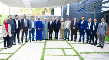 وزير الخارجية يجتمع بأفراد الجالية المصرية في السنغال