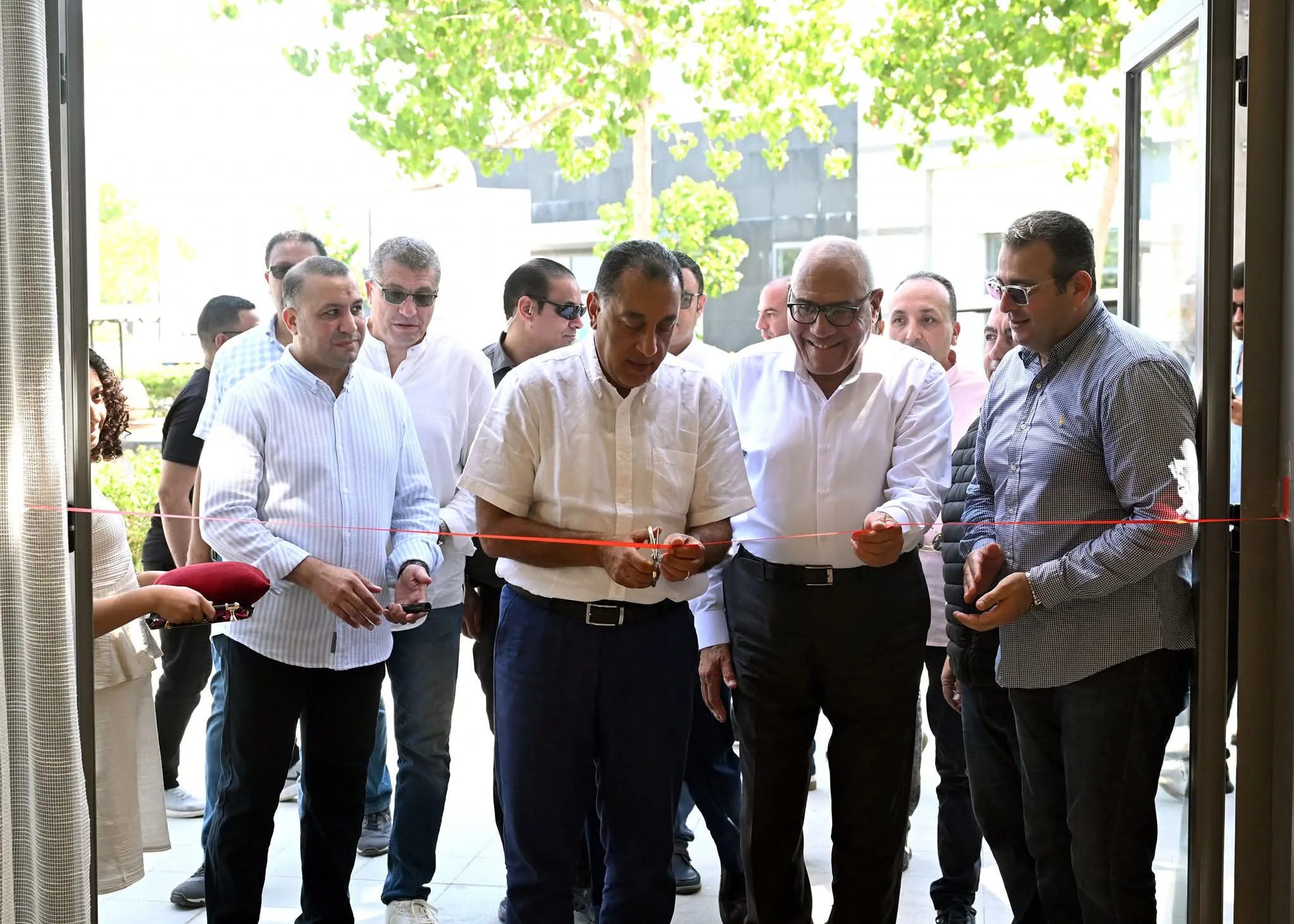 رئيس الوزراء ي inaugurate معرض “الهيئة العربية للتصنيع” ويطالب بتقليص الأسعار حتى 50% على المنتجات لمدة أسبوع رئيس الوزراء ي inaugurate معرض “الهيئة العربية للتصنيع” ويطالب بتقليص الأسعار حتى 50% على المنتجات لمدة أسبوع