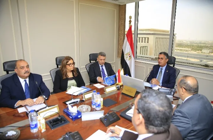 وزير التموين يلتقي برئيس مجلس إدارة الشركة العامة لتجارة الجملة