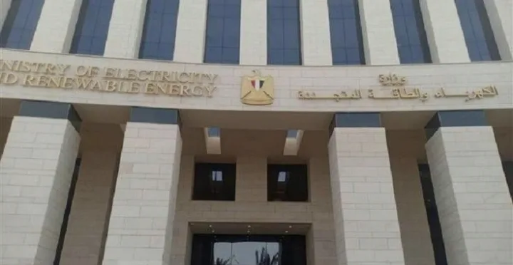 الكهرباء: تسجيل الحمل الأقصى للشبكة عند 39,400 ميغاوات للمرة الأولى الكهرباء: تسجيل الحمل الأقصى للشبكة عند 39,400 ميغاوات للمرة الأولى