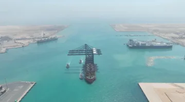 وصول السفينة ZHEN HUA 36 إلى ميناء السخنة في إطار مشروع “هاتشيسون” الذكي