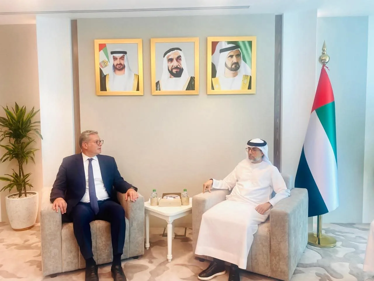 وزير النفط يتناول في أبوظبي تعزيز التعاون بين مصر والإمارات في مجال الطاقة وزير النفط يتناول في أبوظبي تعزيز التعاون بين مصر والإمارات في مجال الطاقة