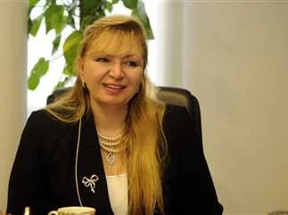 “نائب رئيس بنك مصر السابق”: انخفاض سعر الدولار لن يستمر طويلاً والزيادة في الطلب ستؤدي إلى ارتفاعه مجددًا “نائب رئيس بنك مصر السابق”: انخفاض سعر الدولار لن يستمر طويلاً والزيادة في الطلب ستؤدي إلى ارتفاعه مجددًا