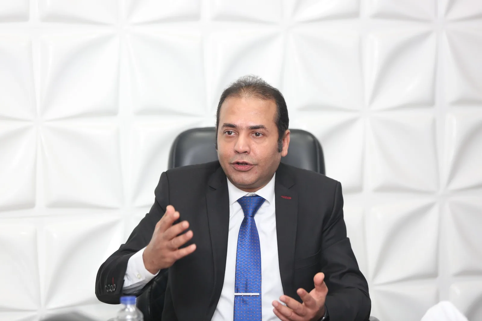 قسم الاتصالات: استمرار إعفاء الهاتف المنفرد من الرسوم الجمركية يعد خطوة متوازنة لحماية السوق. قسم الاتصالات: استمرار إعفاء الهاتف المنفرد من الرسوم الجمركية يعد خطوة متوازنة لحماية السوق.