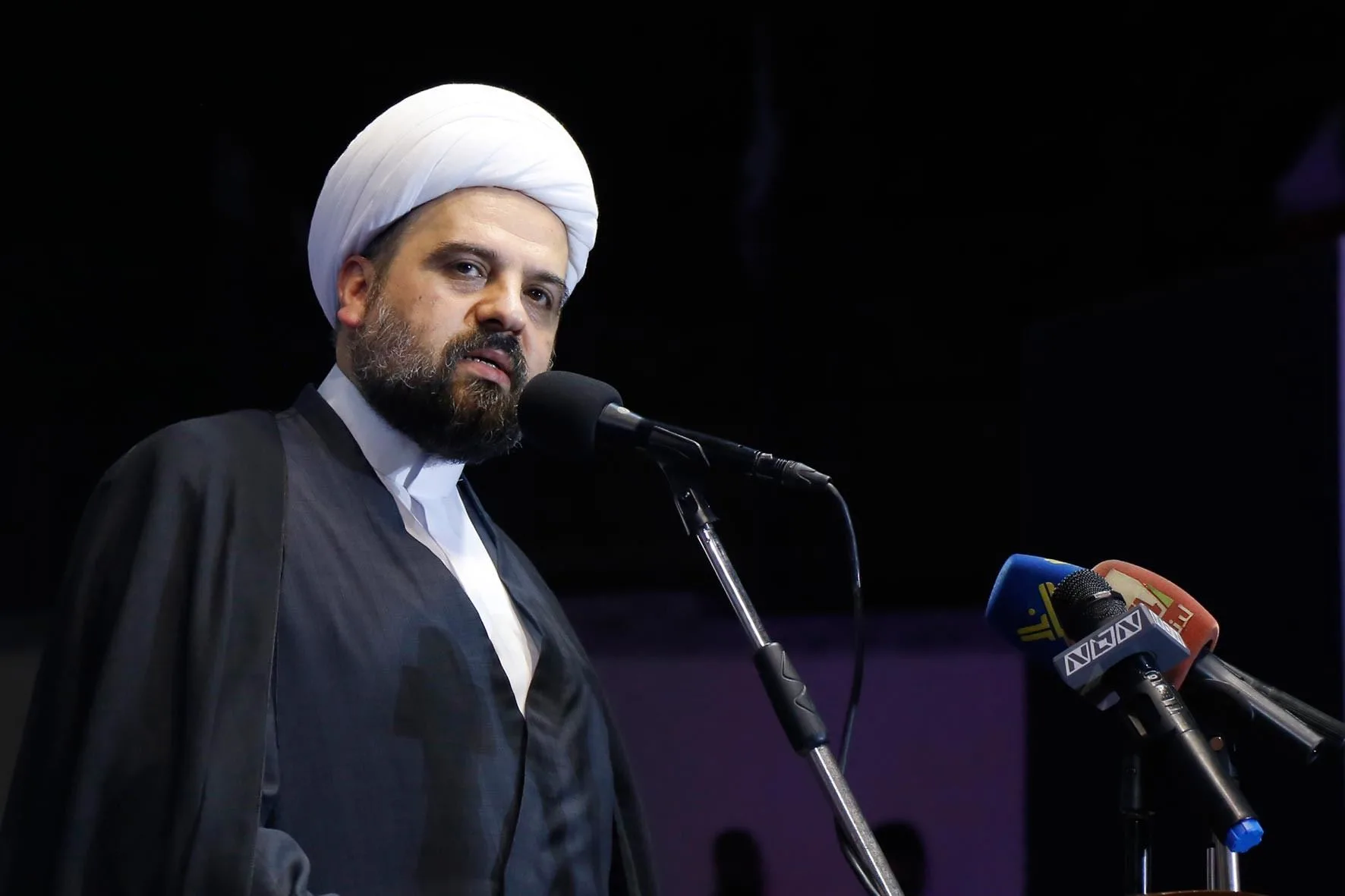المفتي الجعفري في لبنان: أي تقييم غير صحيح قد يؤدي إلى أزمة أمنية ووطنية خطيرة المفتي الجعفري في لبنان: أي تقييم غير صحيح قد يؤدي إلى أزمة أمنية ووطنية خطيرة