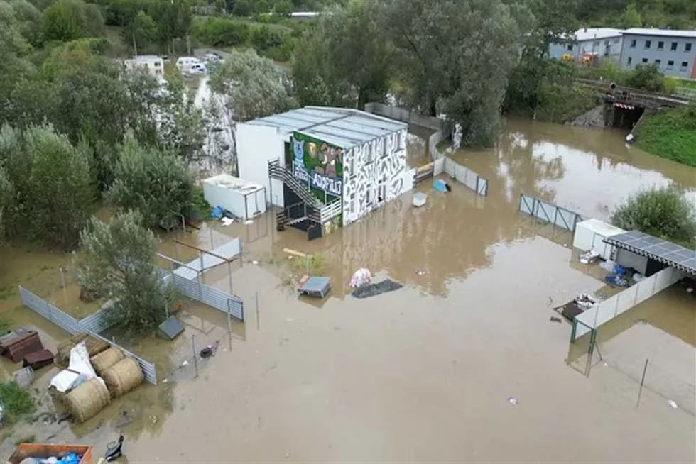 15 طفلًا من ضحايا فيضانات تكساس والجهود متواصلة للعثور على المفقودين 15 طفلًا من ضحايا فيضانات تكساس والجهود متواصلة للعثور على المفقودين