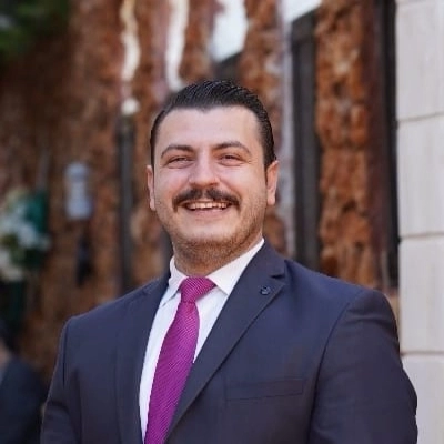 جبارة يكتب: كأس الميثانول القاتل كمثال على الجرائم المنظمة داخل الاقتصاد الرسمي – بقلم: د. عبدالله ماجد جبارة جبارة يكتب: كأس الميثانول القاتل كمثال على الجرائم المنظمة داخل الاقتصاد الرسمي – بقلم: د. عبدالله ماجد جبارة
