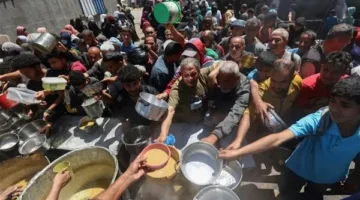 27 شهيدًا نتيجة غارات الاحتلال على قطاع غزة منذ فجر اليوم، بينهم 4 كانوا بانتظار المساعدات.