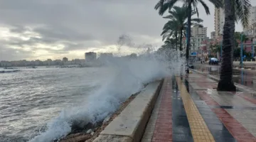 ما هي حقيقة حدوث ظواهر جوية غير معتادة في البحر المتوسط خلال الأيام القادمة؟ الأرصاد توضح التفاصيل.