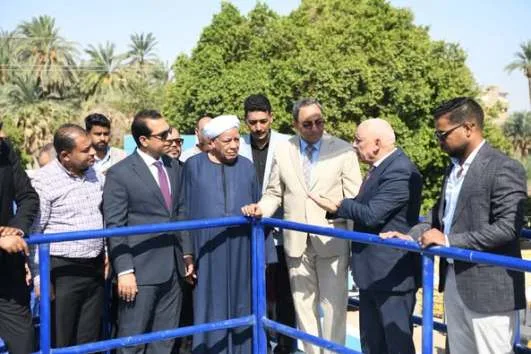 محافظ قنا ي inaugurates محطة مياه الطويرات المعاد تجديدها بالكامل بتكلفة 26 مليون جنيه.