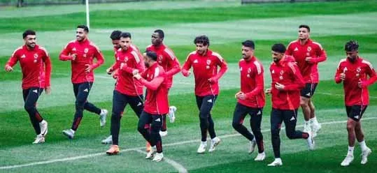 3 لاعبين مستبعدين من تشكيلة الأهلي للموسم المقبل 3 لاعبين مستبعدين من تشكيلة الأهلي للموسم المقبل