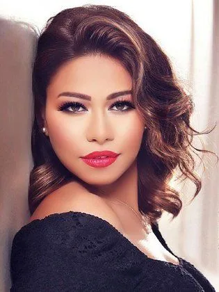 من شيرين إلى فيفي عبده: قصص غريبة لأشهر 5 نجوم مع السحر الأسود تحت عنوان “يا قلبي لا تحزن” من شيرين إلى فيفي عبده: قصص غريبة لأشهر 5 نجوم مع السحر الأسود تحت عنوان “يا قلبي لا تحزن”
