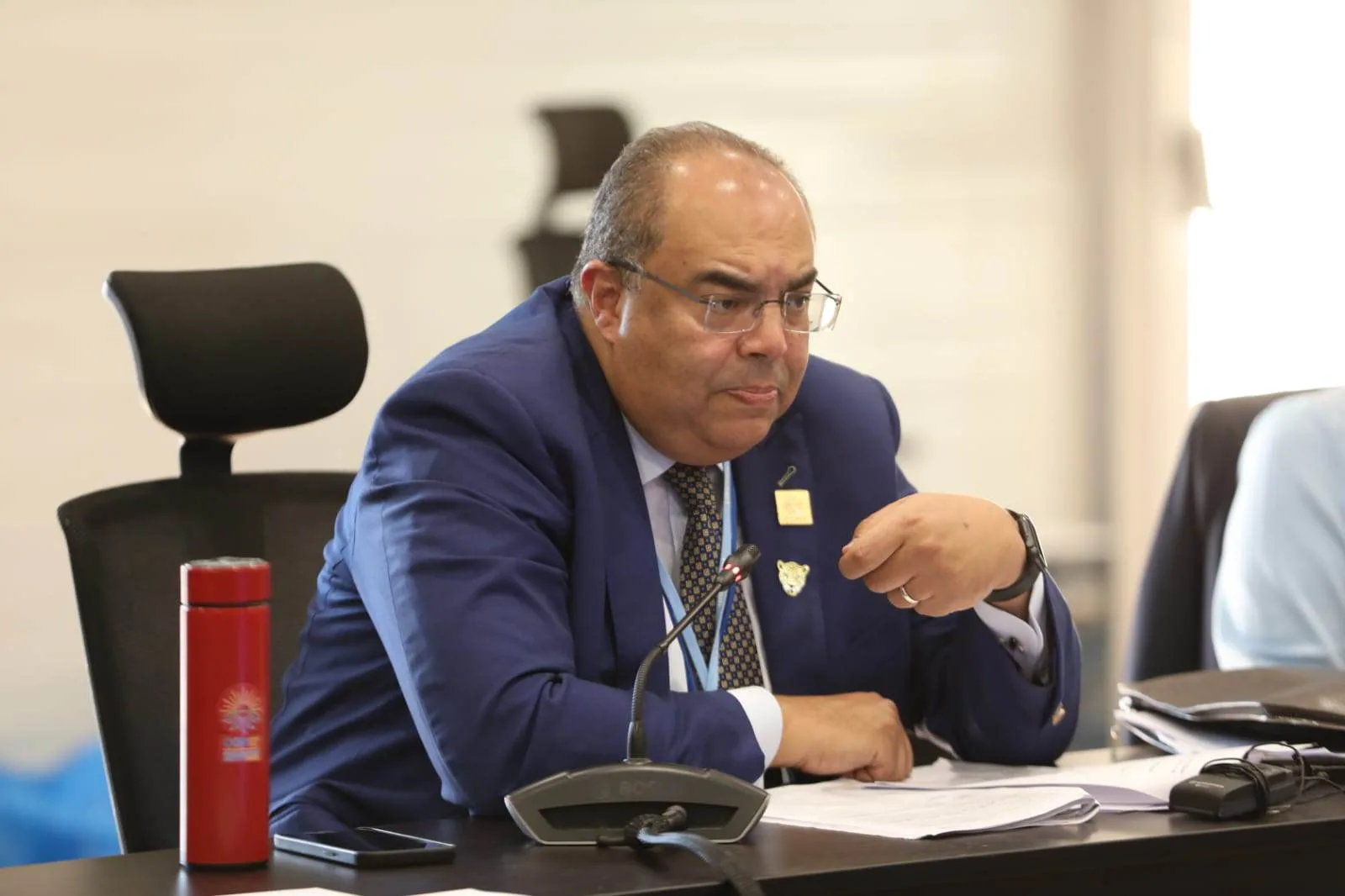 محمود محيي الدين: يجب على مصر تعزيز علاقاتها مع إفريقيا وآسيا بسبب عدم كفاية اقتصادها المحلي محمود محيي الدين: يجب على مصر تعزيز علاقاتها مع إفريقيا وآسيا بسبب عدم كفاية اقتصادها المحلي