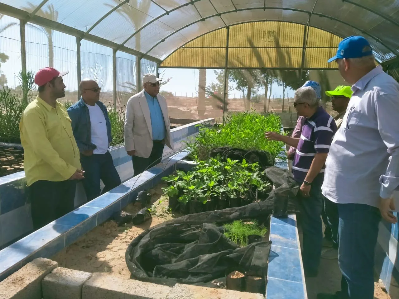 رئيس مركز بحوث الصحراء يقوم بزيارة محطة شمال سيناء في الشيخ زويد ويعلن عن خطة متكاملة لإعادة إعمارها. رئيس مركز بحوث الصحراء يقوم بزيارة محطة شمال سيناء في الشيخ زويد ويعلن عن خطة متكاملة لإعادة إعمارها.