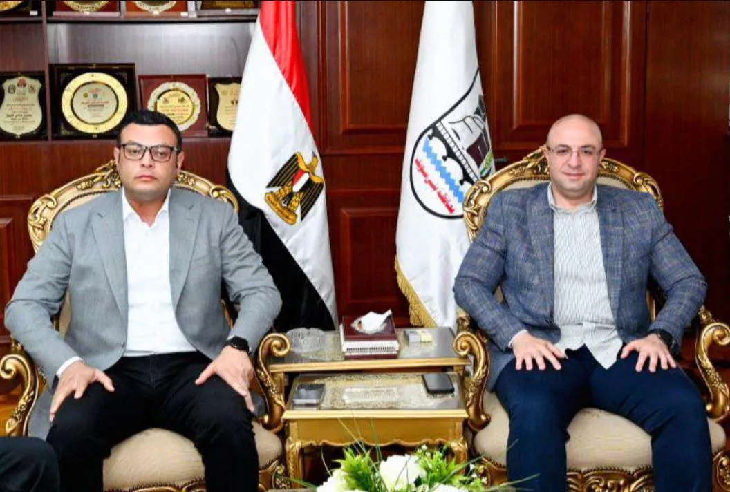 وزير الإسكان يناقش مع محافظ بني سويف تقدم مشروعات “حياة كريمة” ويشدد على إزالة العوائق لإتمام الأعمال في أسرع وقت ممكن. وزير الإسكان يناقش مع محافظ بني سويف تقدم مشروعات “حياة كريمة” ويشدد على إزالة العوائق لإتمام الأعمال في أسرع وقت ممكن.