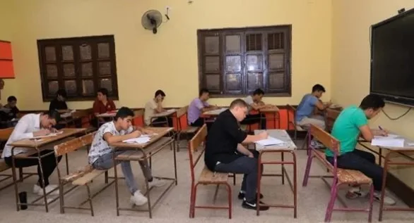 غدًا.. طلاب الثانوية العامة يختبرون في مادتي الكيمياء والجغرافيا