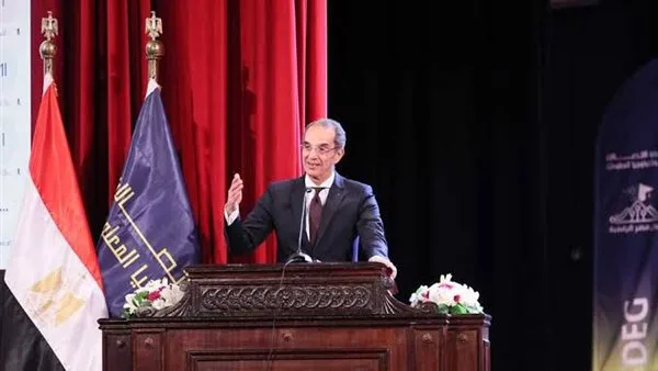 وزير الاتصالات: 30 يونيو كان نقطة تحول أظهرت قدرة الشعب المصري على الدفاع عن هويته. وزير الاتصالات: 30 يونيو كان نقطة تحول أظهرت قدرة الشعب المصري على الدفاع عن هويته.