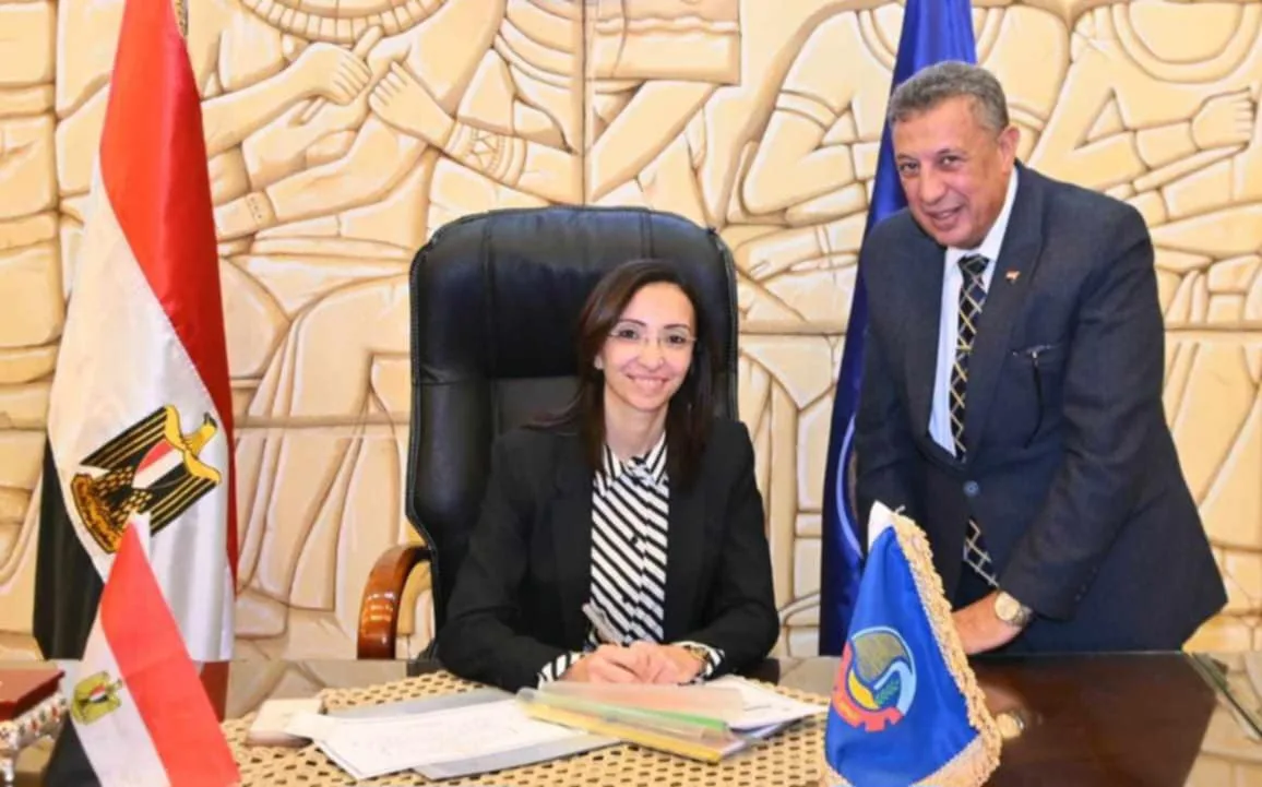 محافظ البحيرة يوافق على تنسيق قبول الصف الأول الثانوي للعام الدراسي الجديد محافظ البحيرة يوافق على تنسيق قبول الصف الأول الثانوي للعام الدراسي الجديد