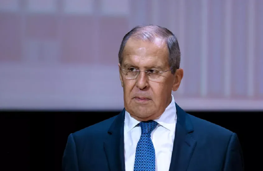 أمين حلف الناتو: روسيا تنتج أكثر مما ينتجه الحلف من الأسلحة والذخائر. أمين حلف الناتو: روسيا تنتج أكثر مما ينتجه الحلف من الأسلحة والذخائر.