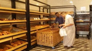 4 أرغفة بدينار.. تسعيرة الخبز الجديدة تثير غضب أصحاب المخابز في ليبيا