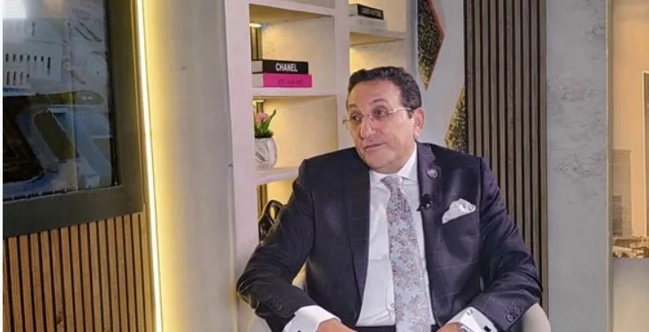 النائب إيهاب رمزي يقترح تعديل قانون المرور ليتضمن شرط الموافقة على التفتيش وتحليل المخدرات للحصول على الرخصة.