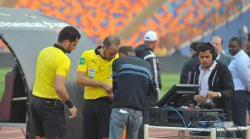 تجاوز 40 اختبارًا للالتحاق بدورة الحصول على رخصة تقنية VAR