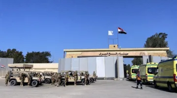 عشائر غزة تعبر عن استنكارها الشديد لأي محاولات تمس سمعة مصر.