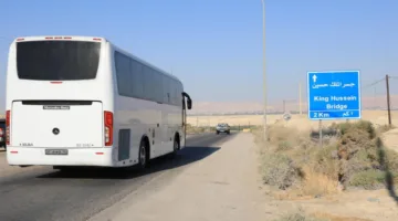 طفلان من غزة يتابعان علاجهما في الأردن
